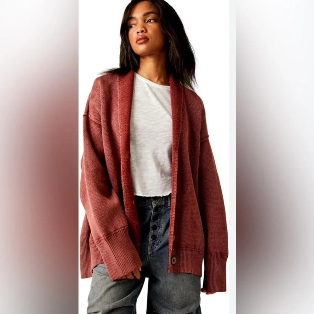 FREE PEOPLE - Chamomile Cardi In Washed Russet Acorn -size small